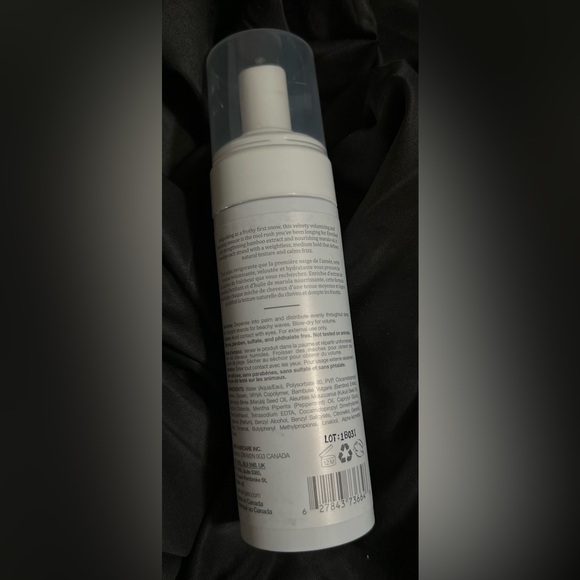 2/$35 VOIR SECRETS IN THE SNOW SOFT STYLING FOAM - BRAND NEW! - Picture 4 of 11